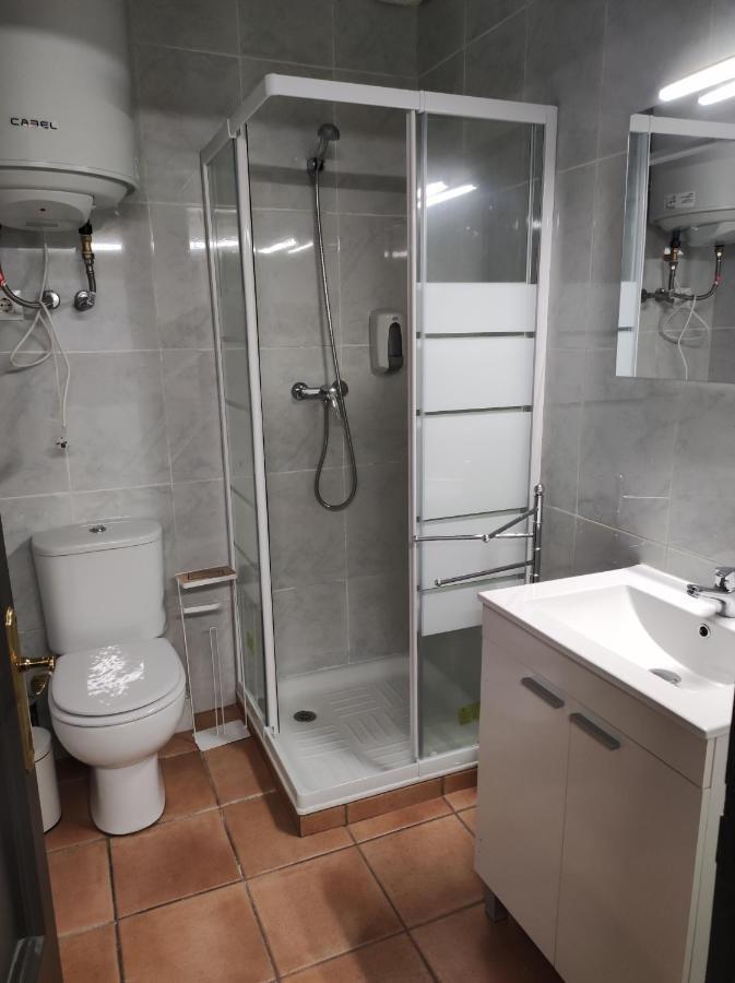 Apt 3 Atic Acollidor Al Centre De Vic - Aptgarbi Екстер'єр фото